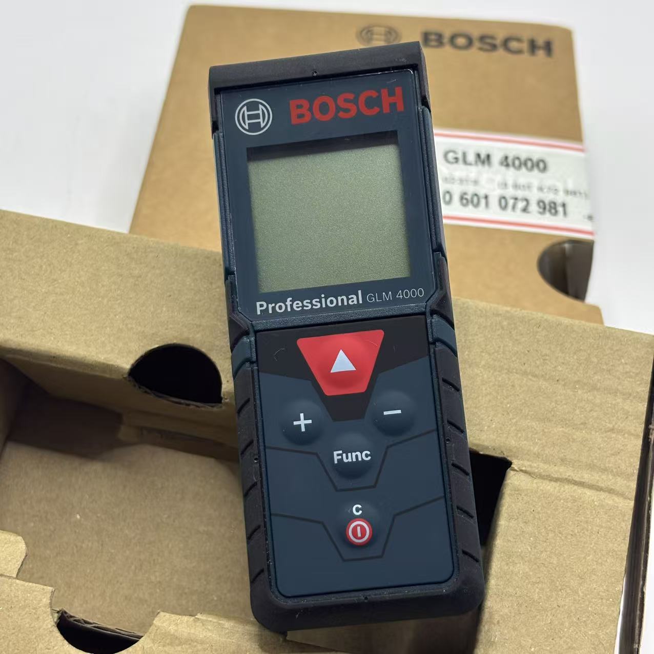BOSCH GLM 4000 Laser Afstandsm - Test Instruments recensie en prijs